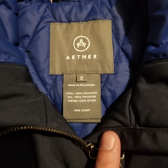 Aether quilted vest, 10/10 - Picture 2 of 4